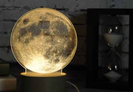 Acrylic LED Night Light – Remote Control | USB | 210×150mm | 10,000hr | 5 Designs | Bedroom & Decor