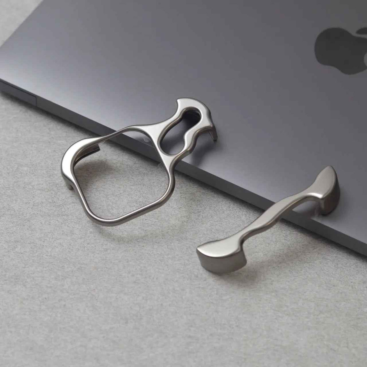 Zinc Alloy Luxury Minimalist iPhone Case – Premium Metal Protection