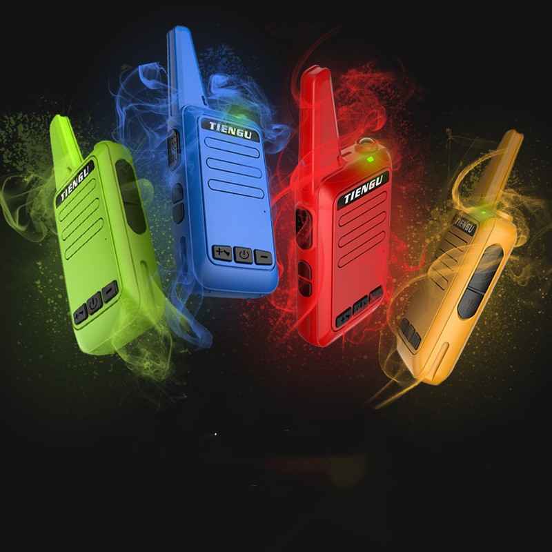 Portable Walkie-Talkie Two-Way Radio | 16CH | 1–3km | LED Flashlight | USB Charge | 240hr Standby | 8 Colours