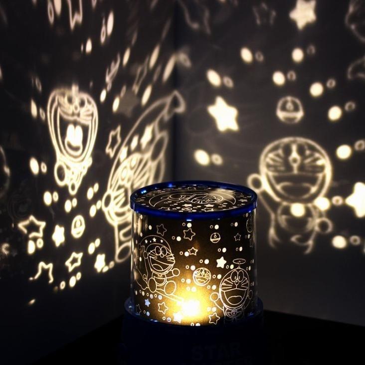 LED Star Projector Night Light | Auto-Flashing Multi-Colour Stars | ABS | 10.9×10.9×11.6cm | Battery Powered | Kids Bedroom & Ceiling Decor