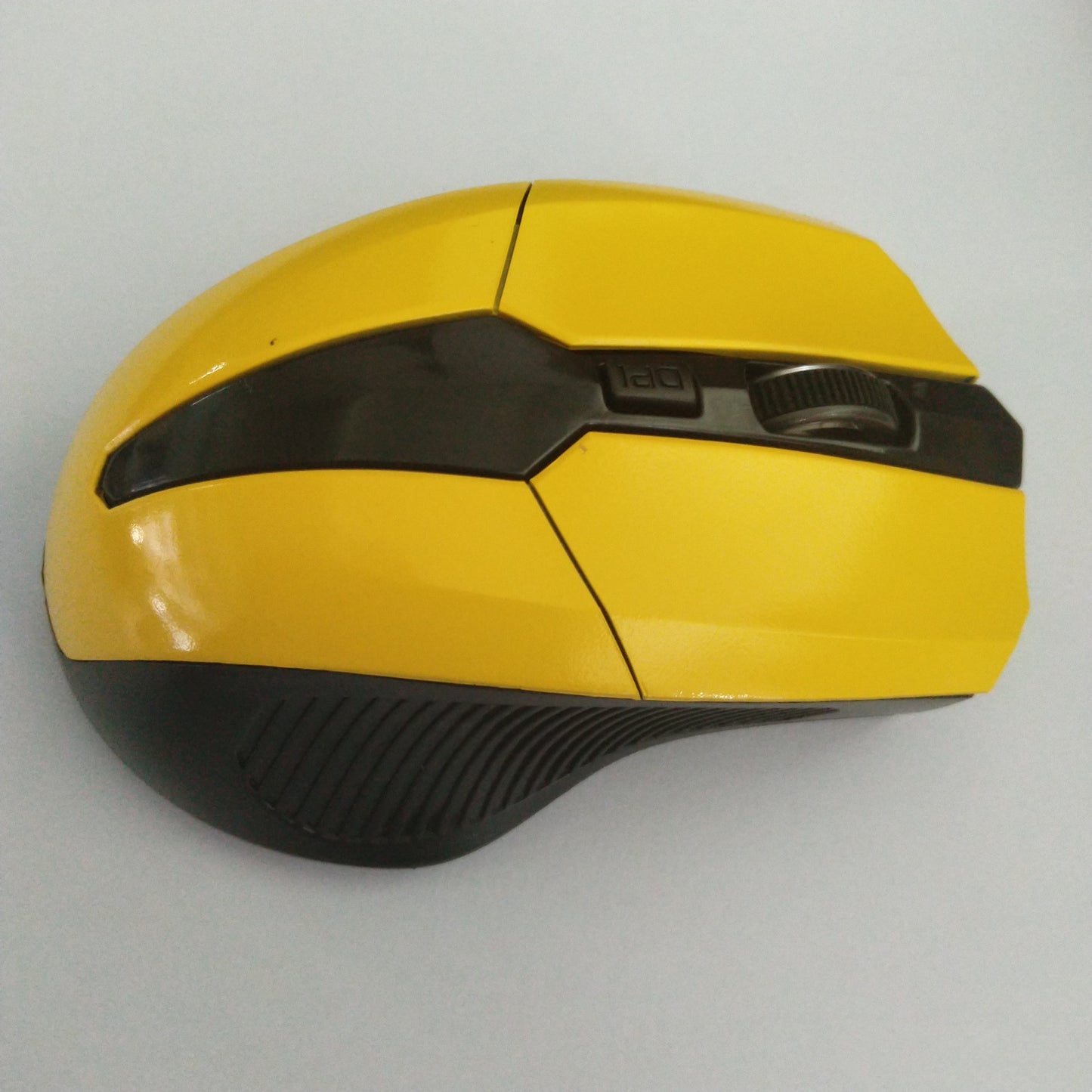 2.4GHz Wireless Optical Mouse | 1600 DPI | 4-Way Scroll | 4 Buttons | 74g | 7 Colours
