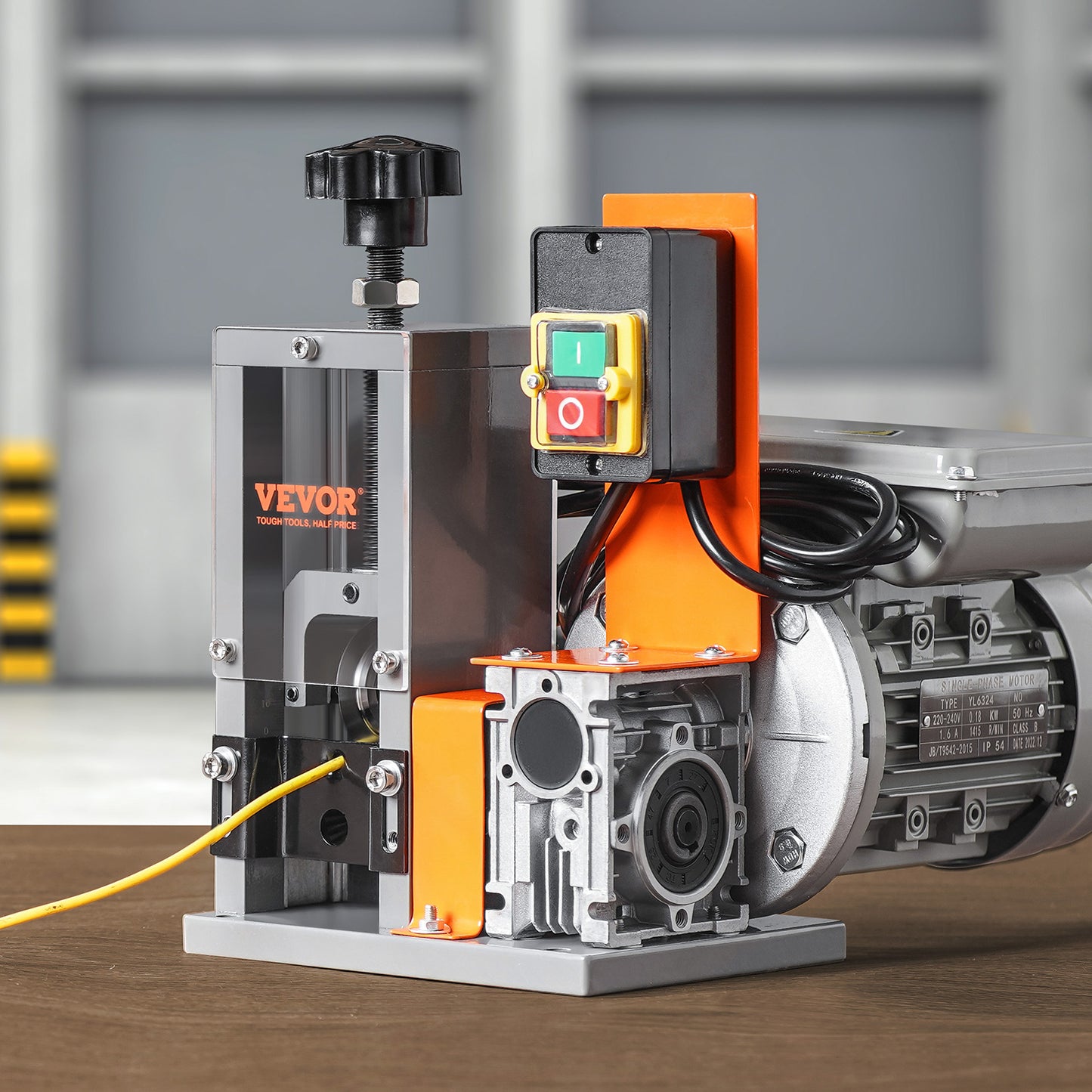 VEVOR 180W Automatic Electric Wire Stripping Machine | 0.06"-0.98", 60 ft/min, Scrap Copper Recycling