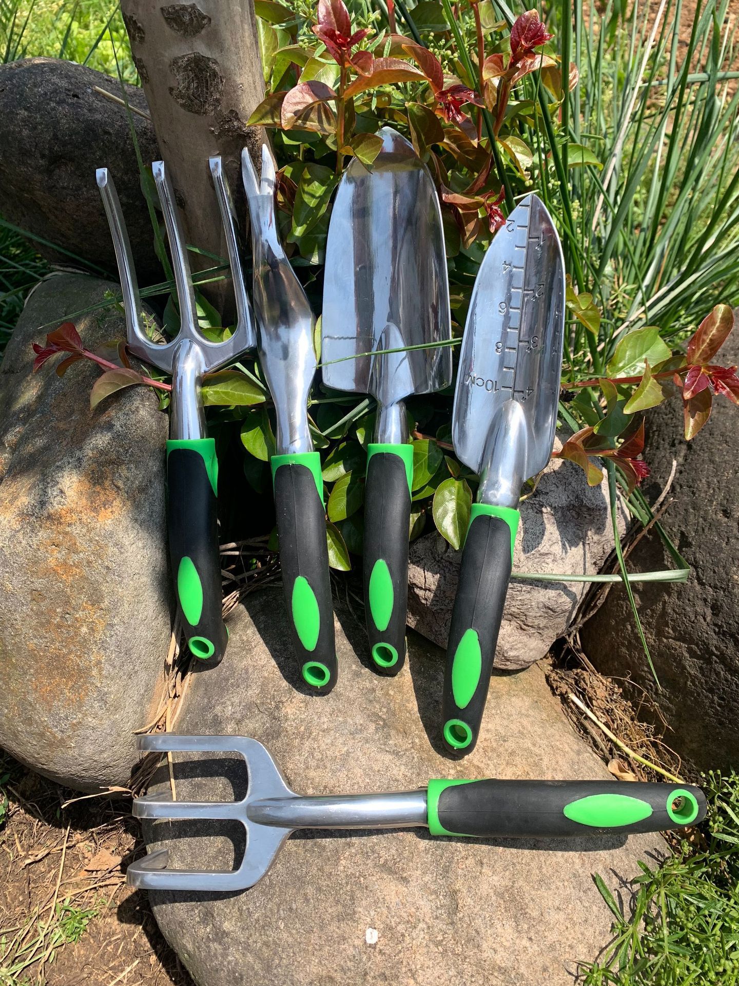 9-Piece Aluminium Alloy Gardening Tool Set | Silicone Two-Colour Handles | 1439g | Gardening, Horticulture & Seedling Cultivation | Green