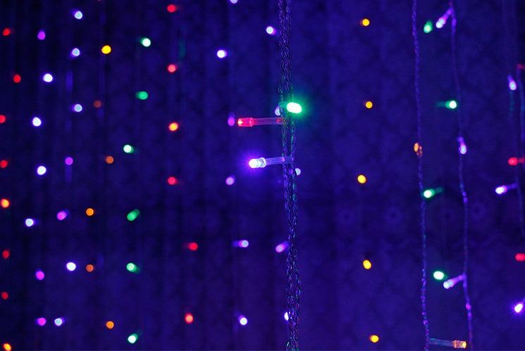LED Curtain Fairy Lights | 3×3m | 304 LEDs | Remote Control | EU 220V & US 110V | Blue, Warm White, White & Colourful
