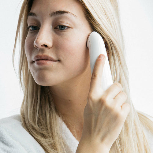 ENO™ All-in-One Facial Device – Ultrasonic Exfoliation, Infusion & Sculpting