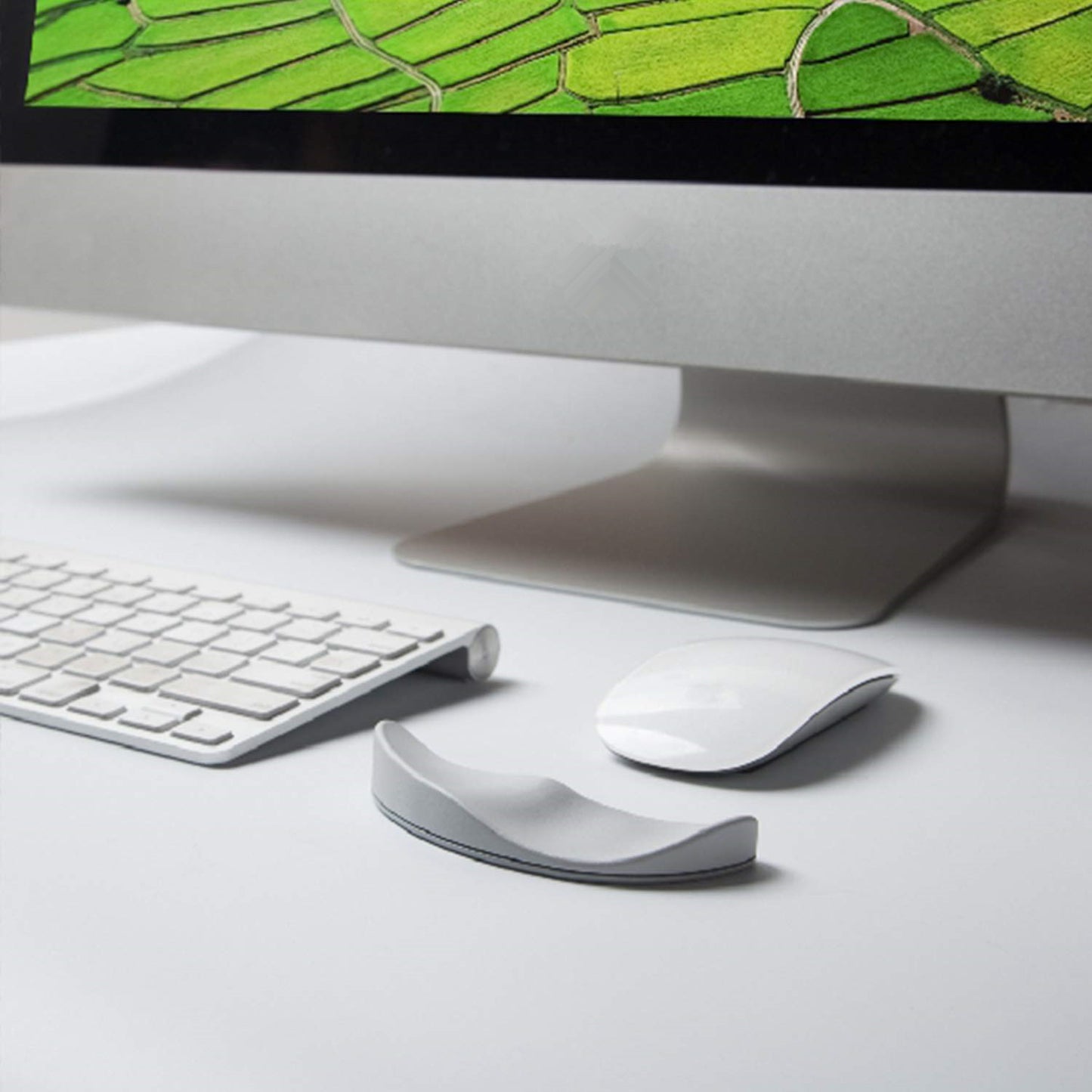 Ergonomic Silicone Mouse Wrist Rest | 3D Curved Bionic Design | Gliding Base | Non-Slip | Left & Right Hand | Single & Twin Pack | Black & Silver Gray
