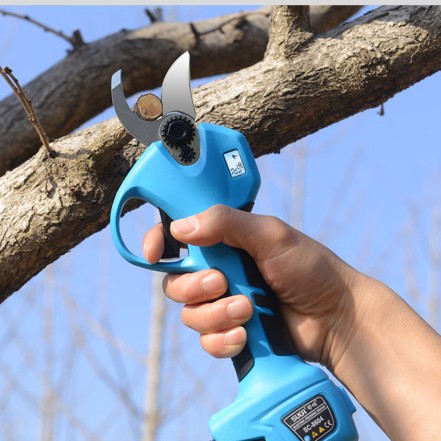 Electric Pruning Shears for Garden & Orchards | 28mm Cut, High Carbon Steel Blade, 200mm, EU Plug